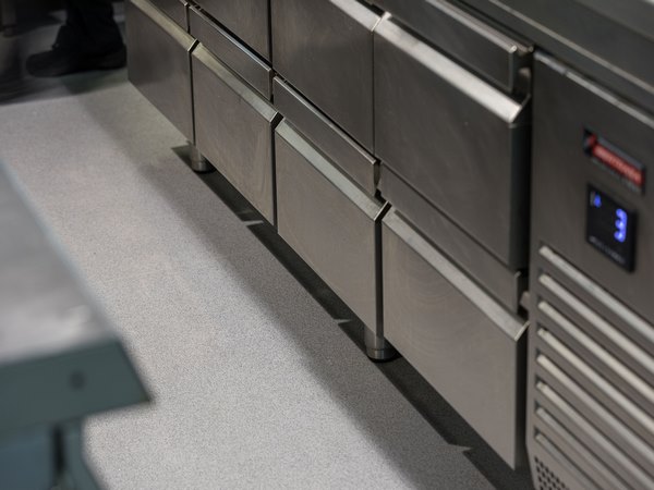 Suelos para cocinas industriales instalacion